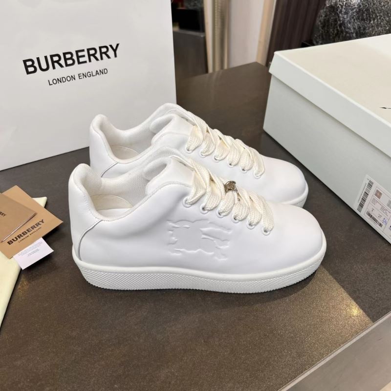 Burberry Low Shoes